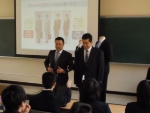 スーツのサイズあってる？１０